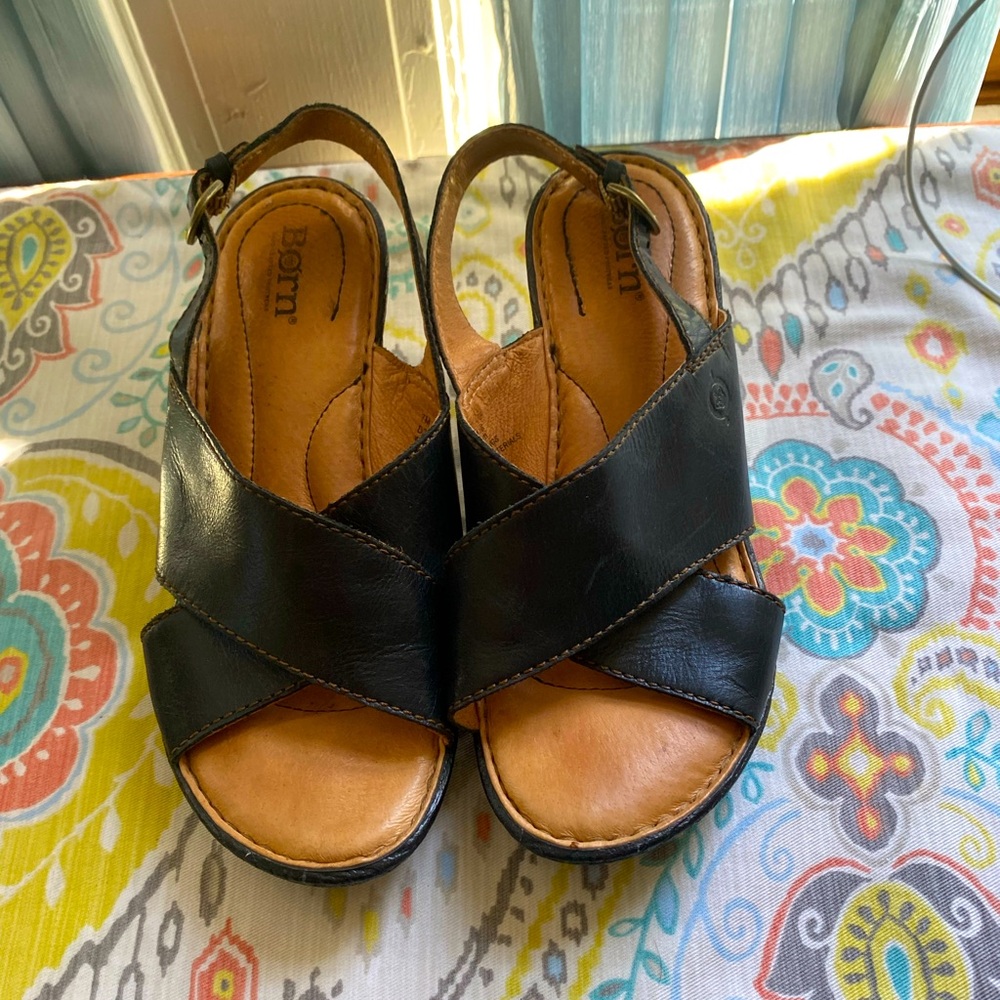 Born Black Leather Sandals size 7